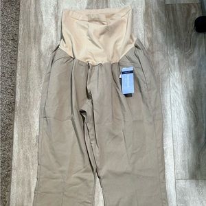 BNWT Motherhood maternity Size XL Tan Pants Full Panel